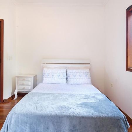 Casa Petunia Com Ar E Piscina Perto Do Centro Βίλα Παρατί Εξωτερικό φωτογραφία