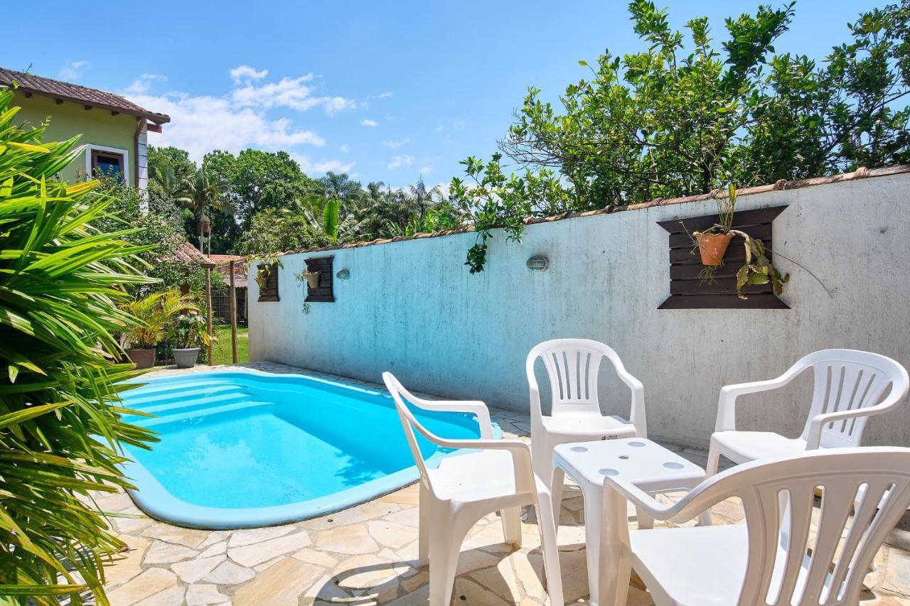 Casa Petunia Com Ar E Piscina Perto Do Centro Βίλα Παρατί Εξωτερικό φωτογραφία