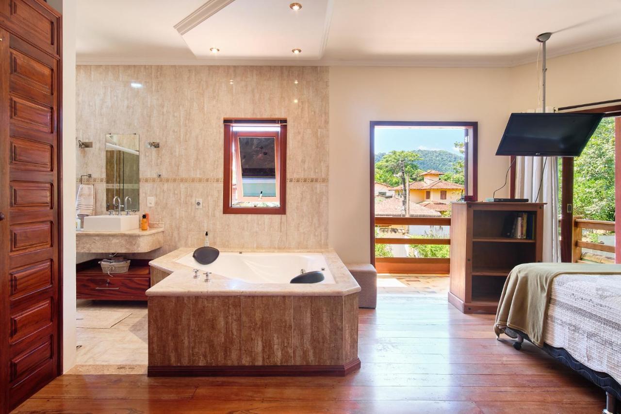 Casa Petunia Com Ar E Piscina Perto Do Centro Βίλα Παρατί Εξωτερικό φωτογραφία